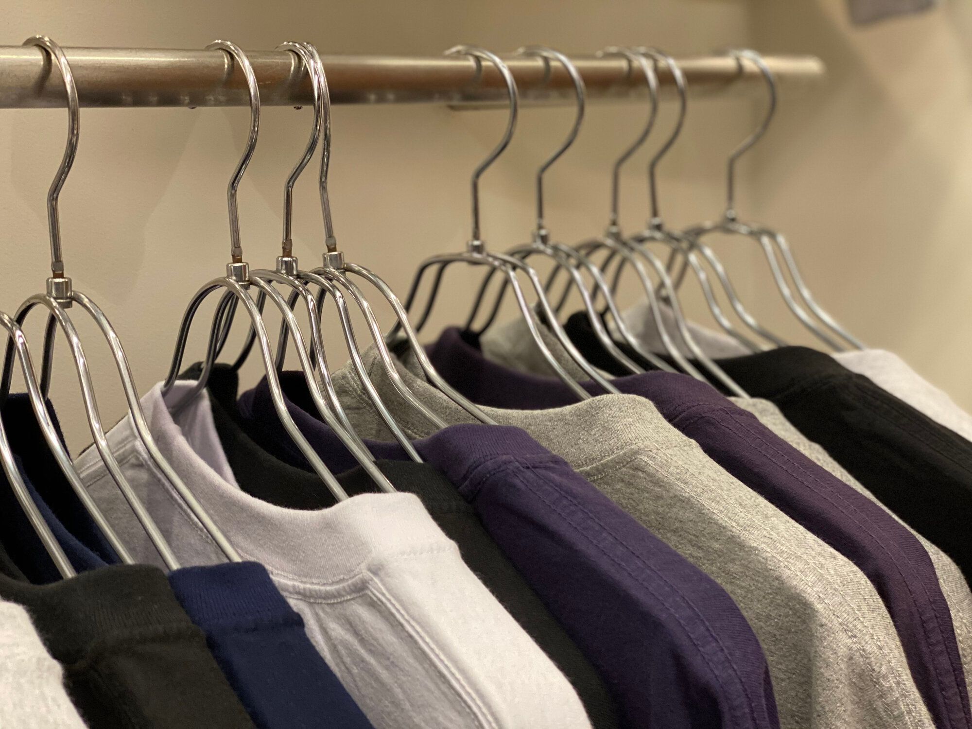 実際に服を減らしたからわかる！ものを減らして得られるメリット