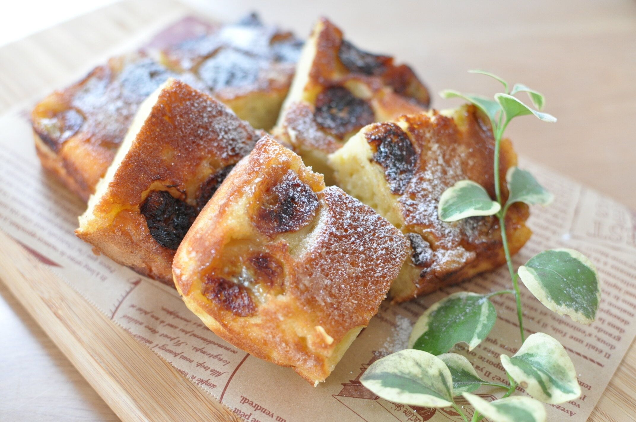 オーブン＆型不要【キャラメルバナナケーキ】ホットケーキミックスで作るしっとりフワフワ簡単レシピ