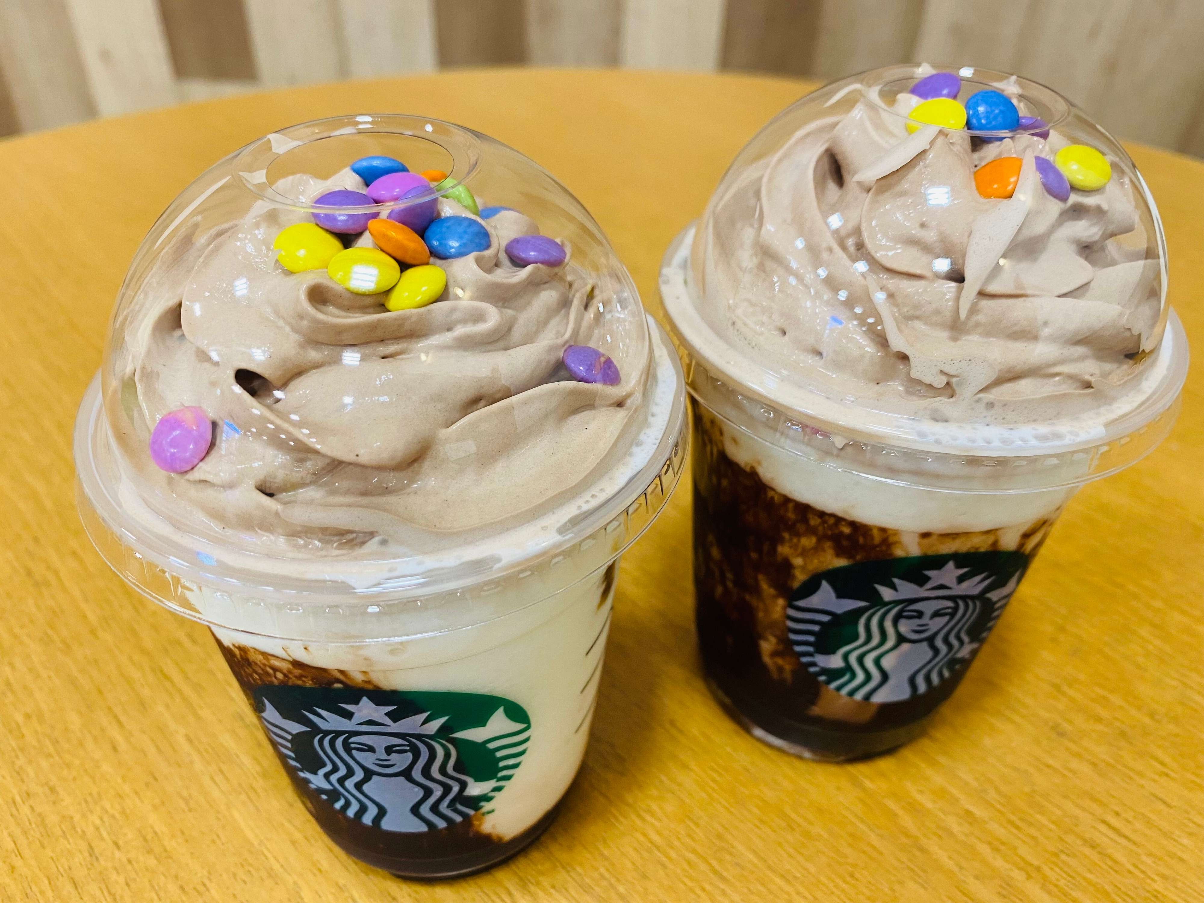 スタバ新作！チョコバナナナバナナフラペチーノを飲んでみた！