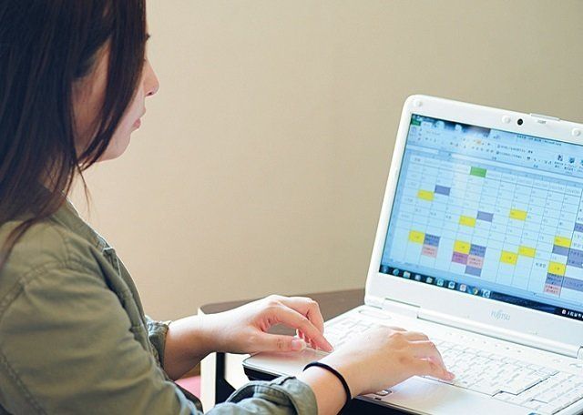 年収300万円台でもできる！「年100万貯めた人」の共通点