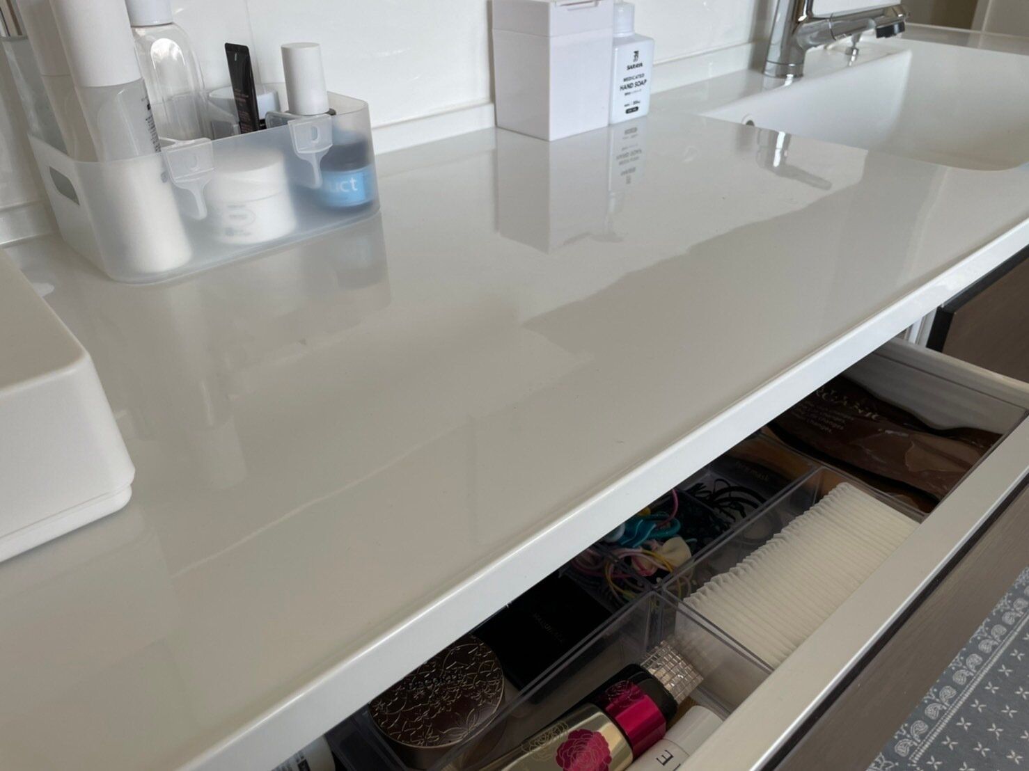 あなたの洗面台に合う収納方法が見つかる！収納グッズで洗面台を整えるコツをプロが解説