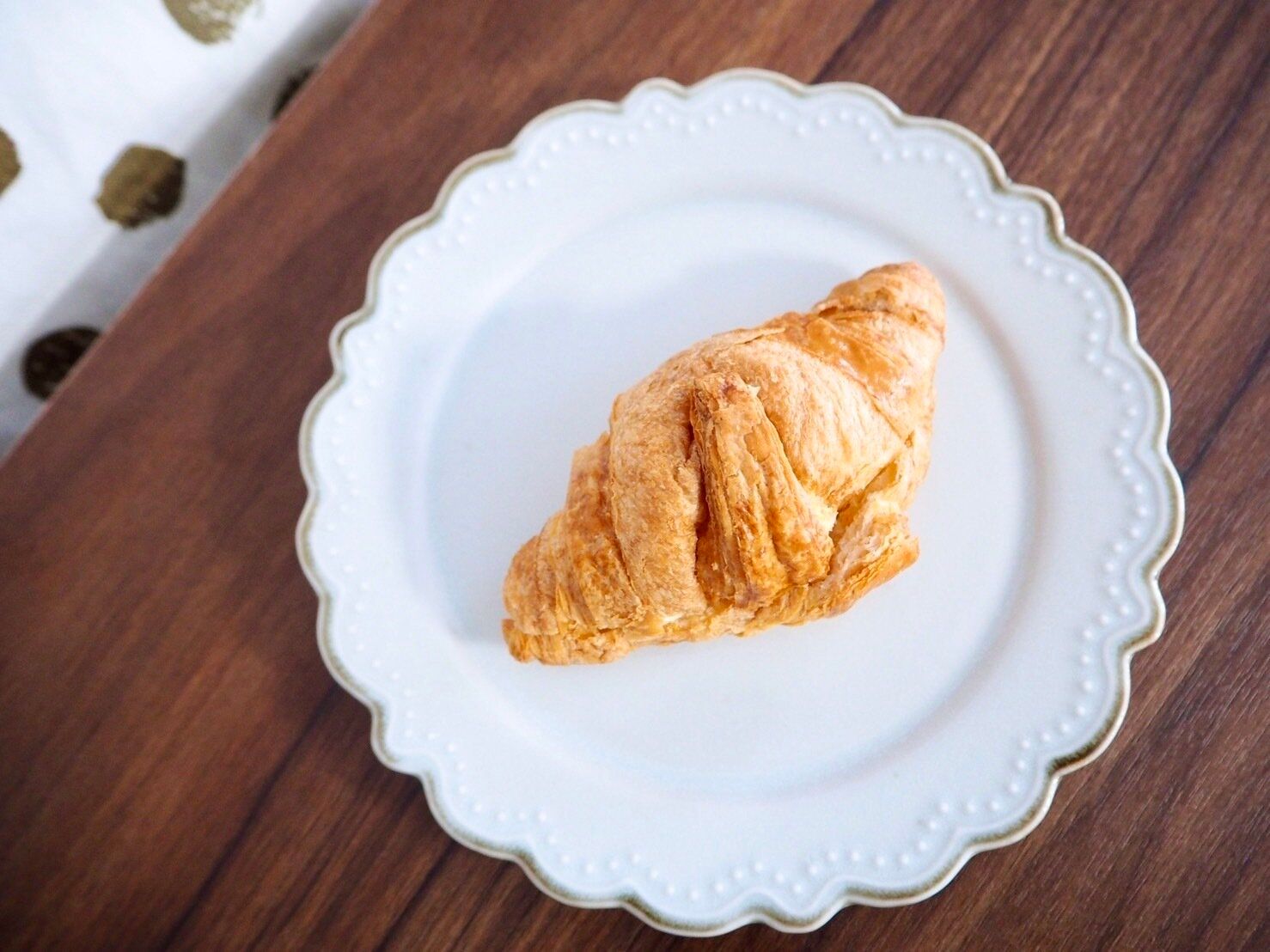 【シャトレーゼ】店舗限定でも買いたい「自家炊きあんことバターのクロワッサン」