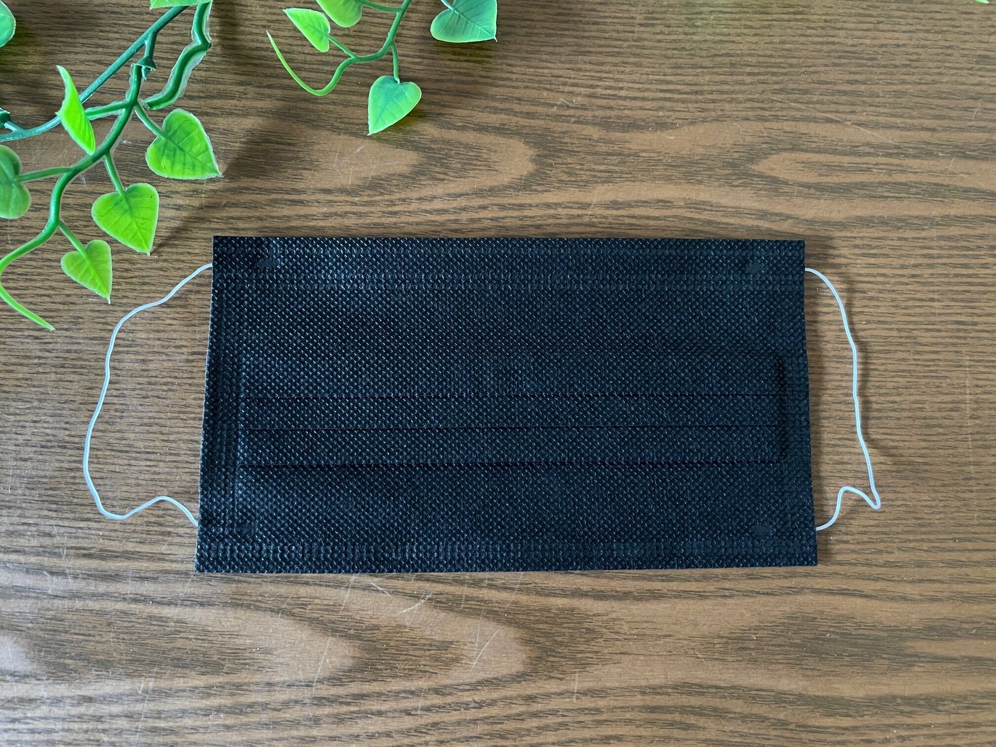 何これ軽い！不思議なひもで耳が痛くなりにくいマスク