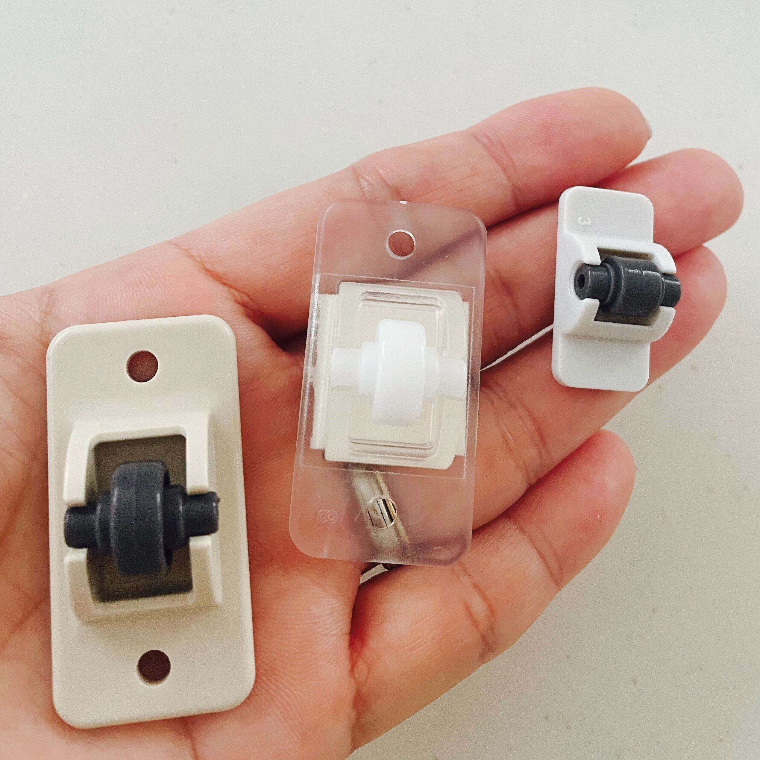 【ダイソー】話題の”貼るだけキャスター”に新しい仲間が加わったよ！