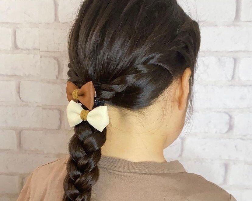 ジメジメした季節にオススメ！顔まわりさっぱりのヘアアレンジ！