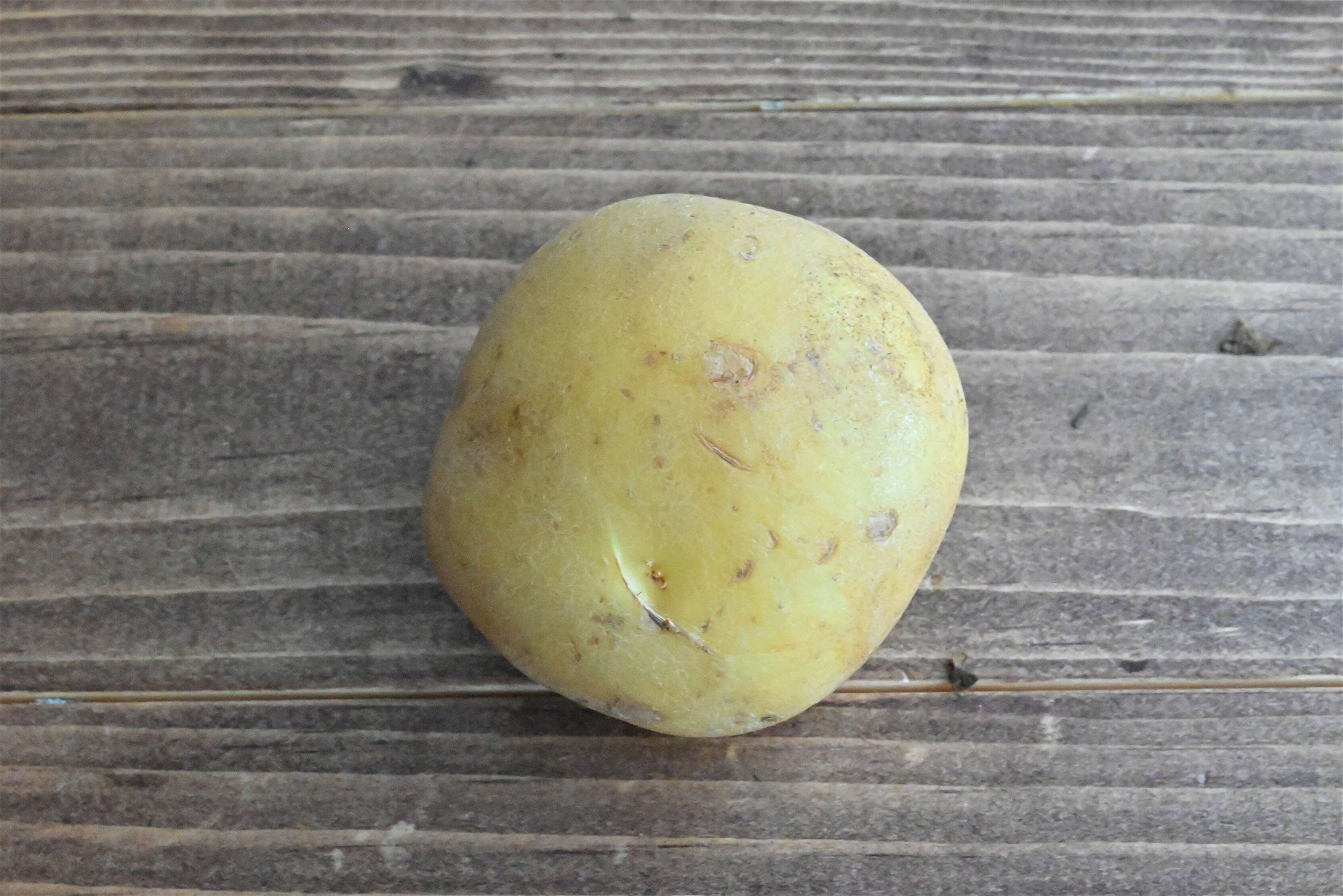 新じゃがいももほっくりおいしく仕上がる！じゃがいもレンジ加熱方法＆副菜レシピ3選