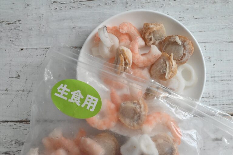 【コストコ】生で食べられて長期保存できる！冷凍シーフードミックスが超便利！