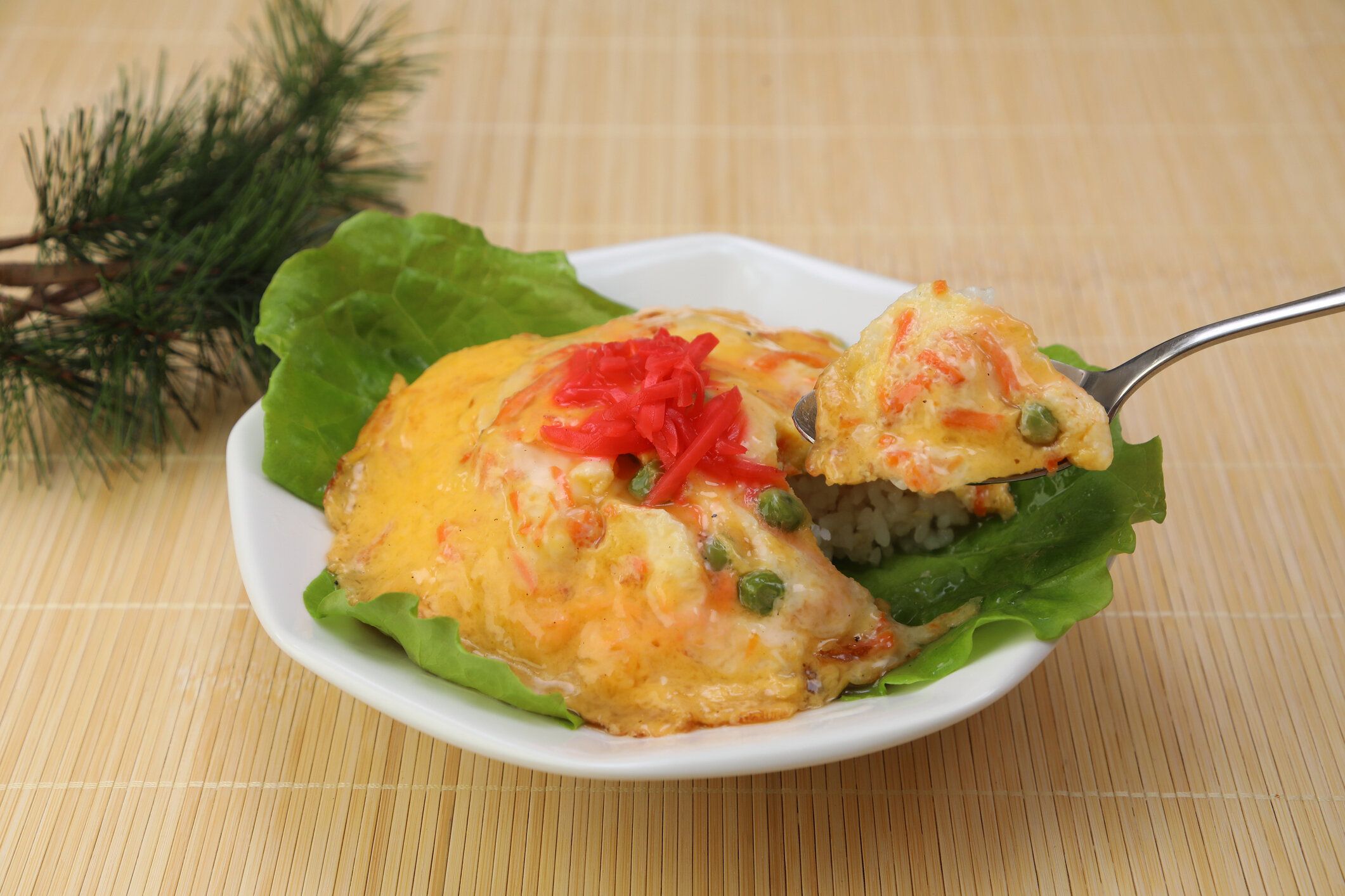 【管理栄養士監修】気になる「天津飯」のカロリーや炭水化物量とは？食べる際に押さえるべきポイントを紹介