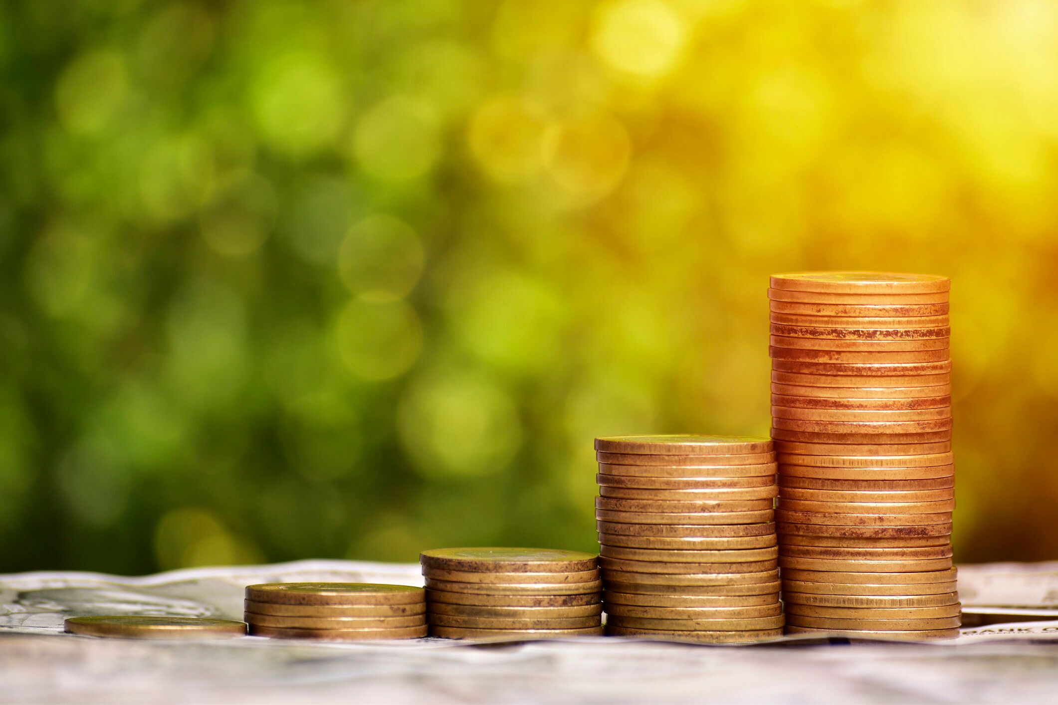 【高齢出産のお金の悩み】年収600万で50代。お金の話をすると、夫の機嫌が悪くなる