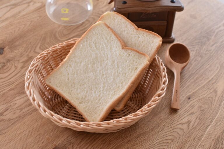 【料理アイデア】食費は下げても満足感は下げません！食パンは100円以下が狙い目