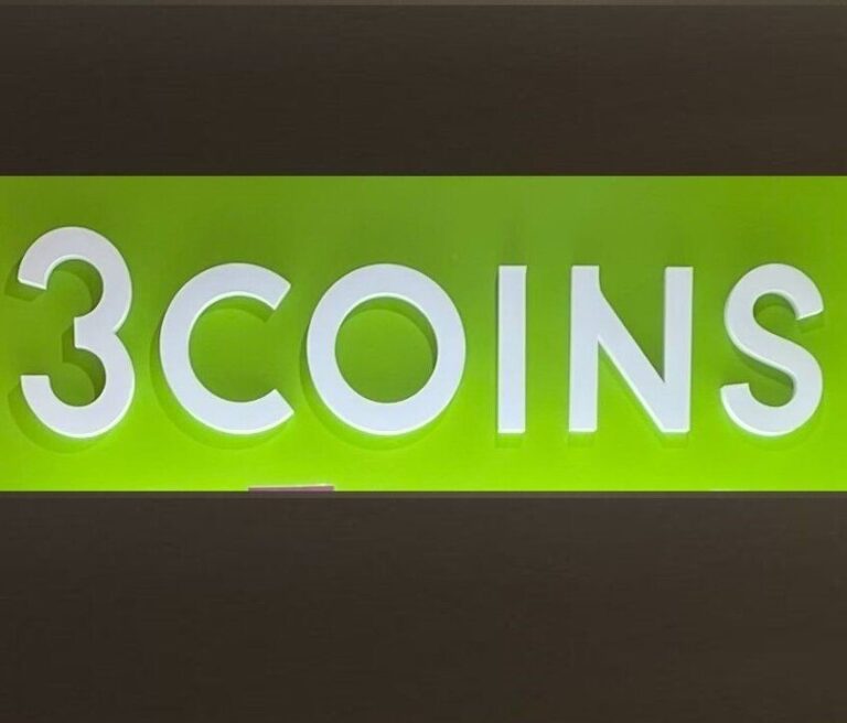 【3COINS】まだまだ人気は続いてる！激カワくすみカラーアイテム3つ