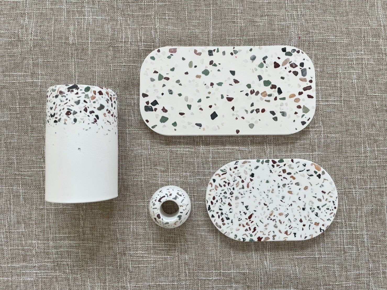 3COINSのかわいすぎる珪藻土シリーズ！湿気にも強い珪藻土で水回りを華やかに彩って