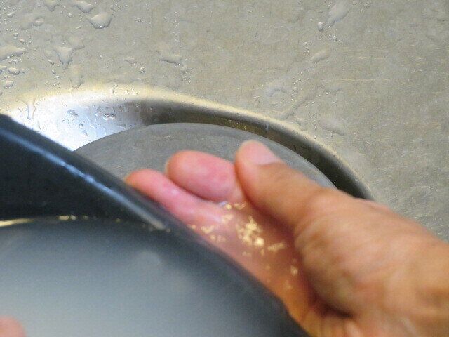 無洗米派でなくても気にしない！米のとぎ汁は使い方いっぱい