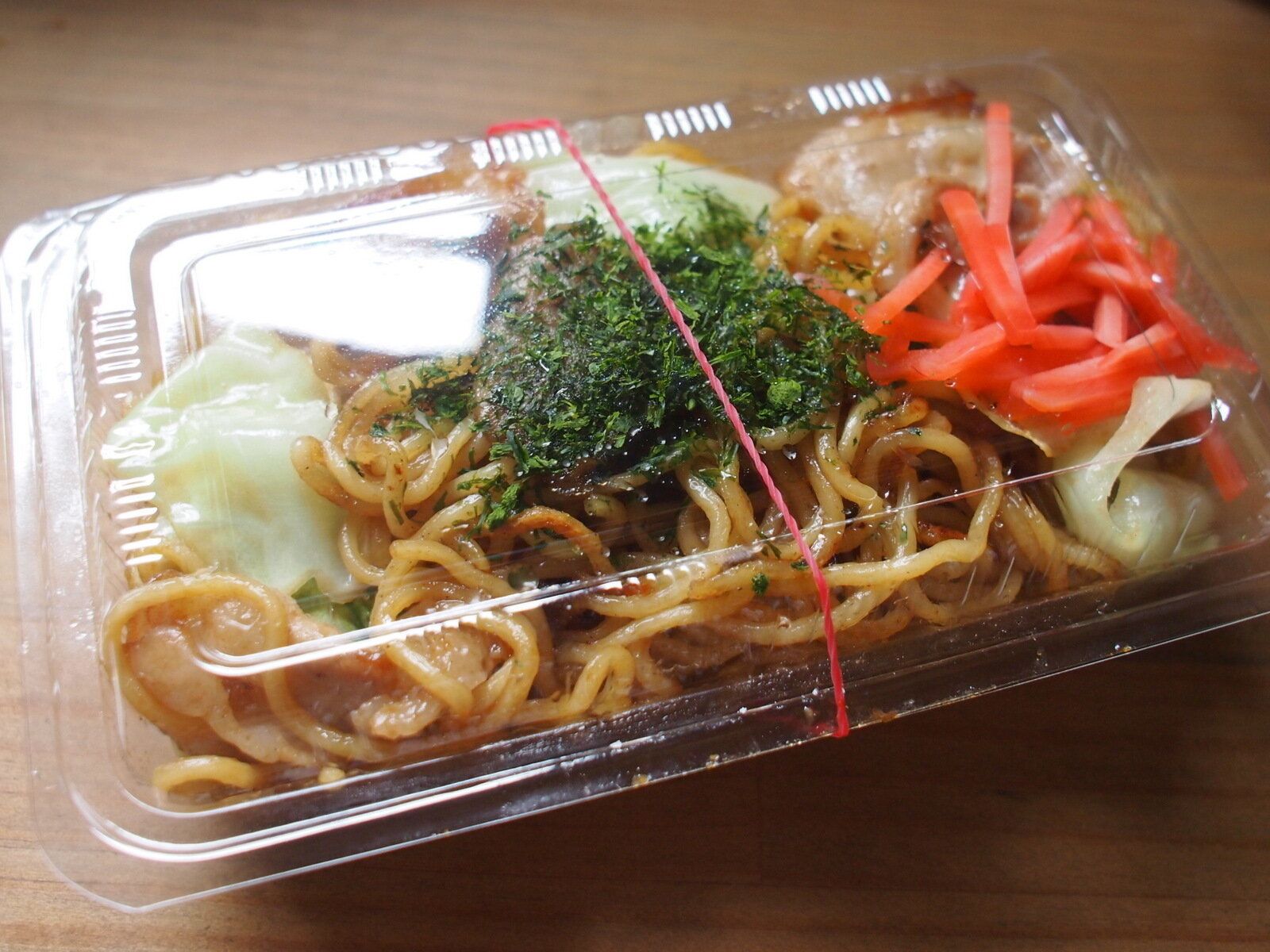 子どもがよろこぶ！「屋台風」焼きそばを再現する方法