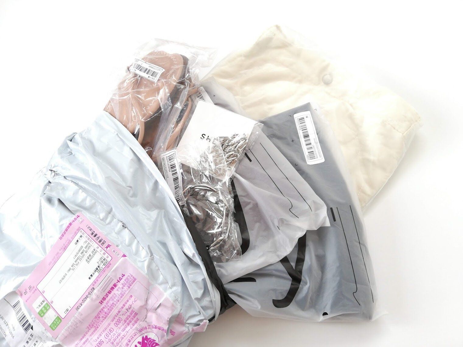 「安すぎて怪しい!?」話題の海外通販「SHEIN」で全身コーデしてみた！