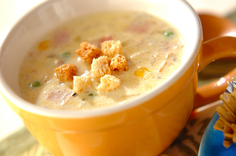 【管理栄養士監修】気になる「コーンスープ」のカロリーや炭水化物量とは？飲む際に押さえるべきポイントを紹介