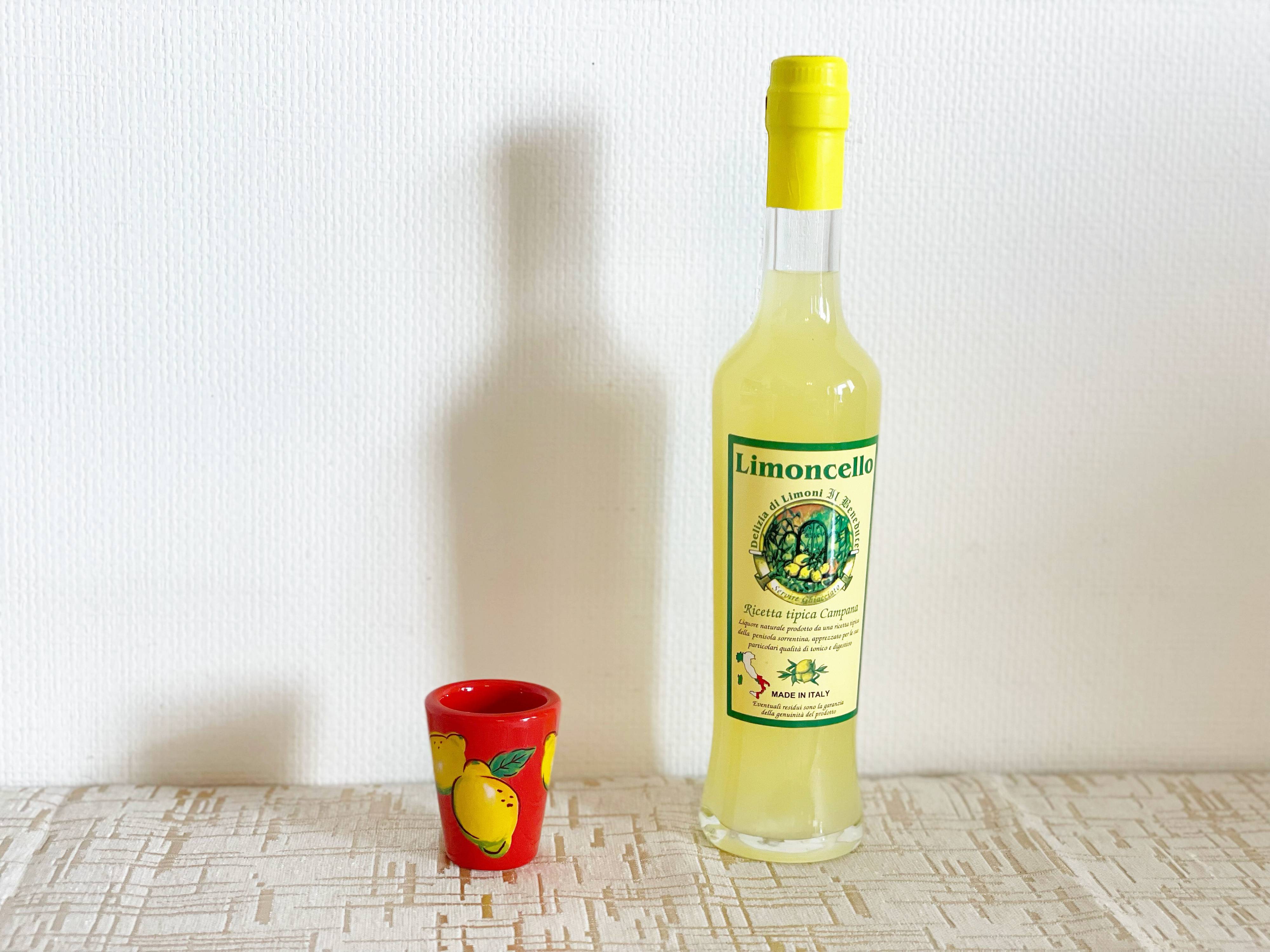 【カルディ】夏におすすめのお酒！数量限定オリジナルショットグラス付きリモンチェッロ！