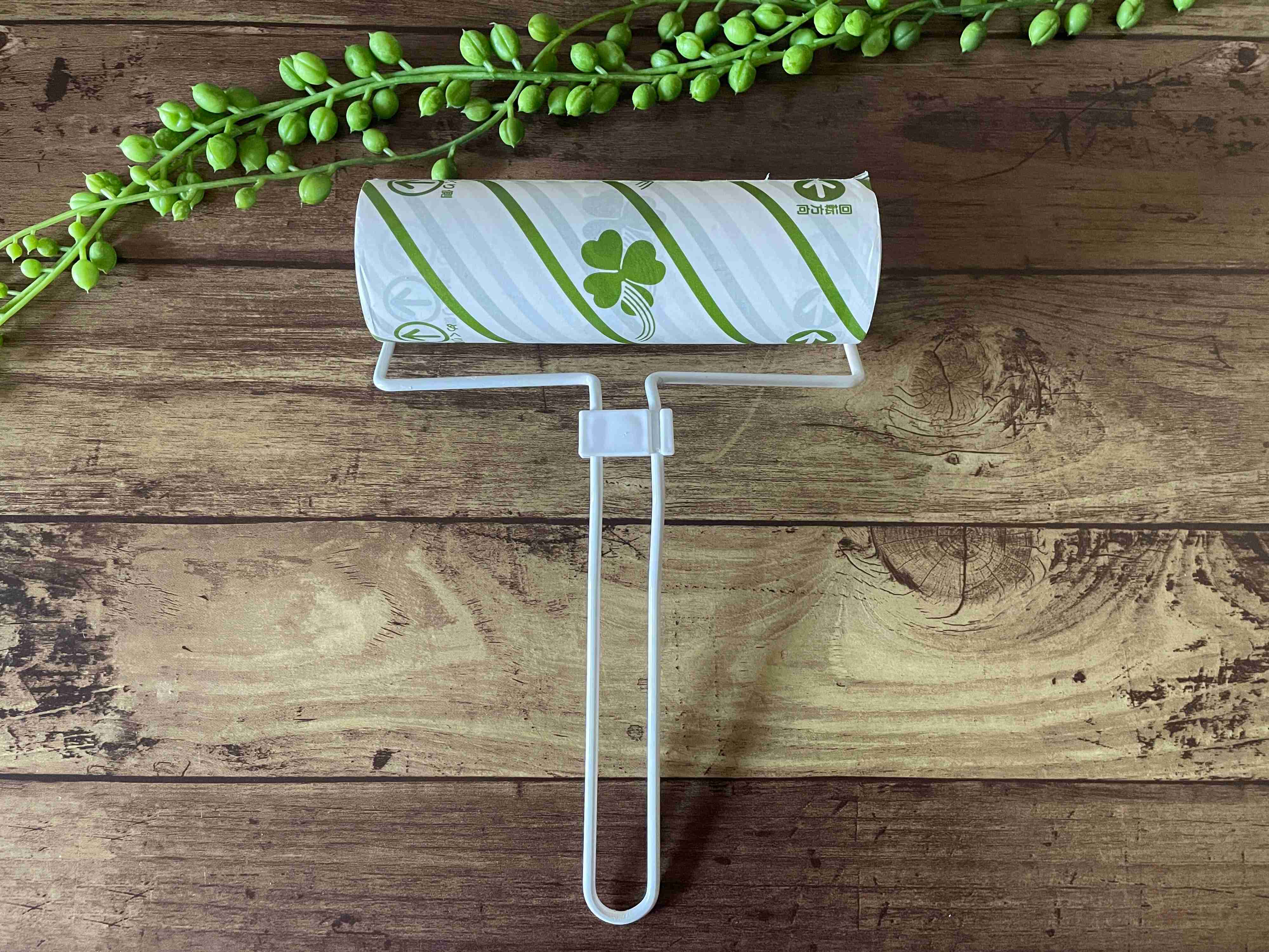 【ワッツ】ケースがなくてもくっつかない！シンプル粘着クリーナー