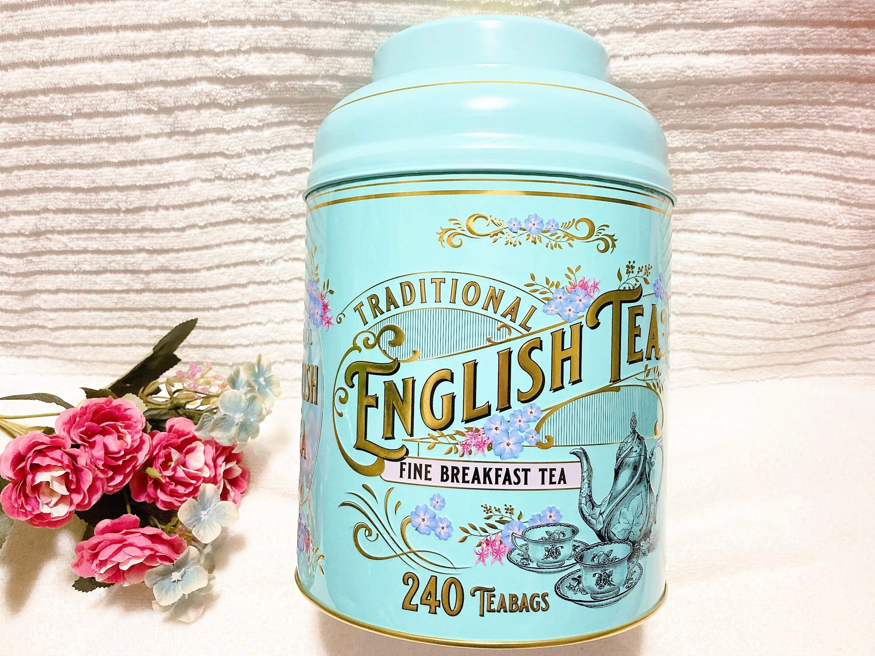 コストコの紅茶は緑の缶が人気？味わいや価格量などについて特徴を紹介