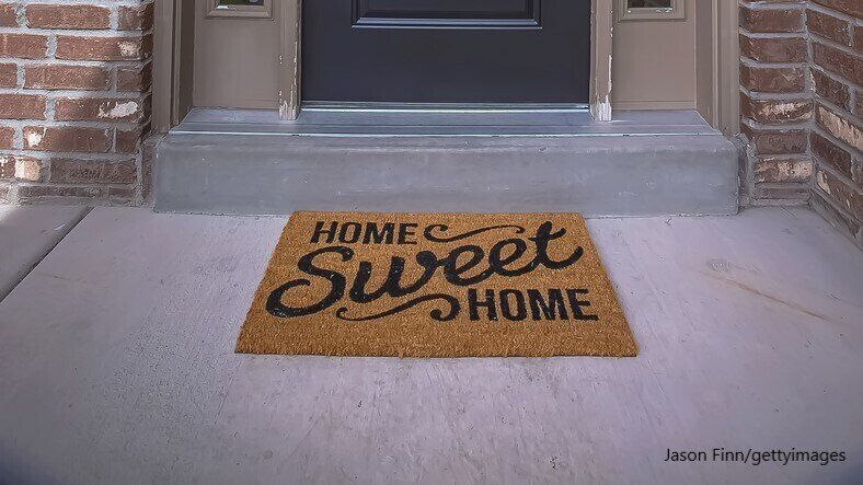 知っておきたい「玄関マット」の必要性｜掃除方法や選び方もあわせて紹介