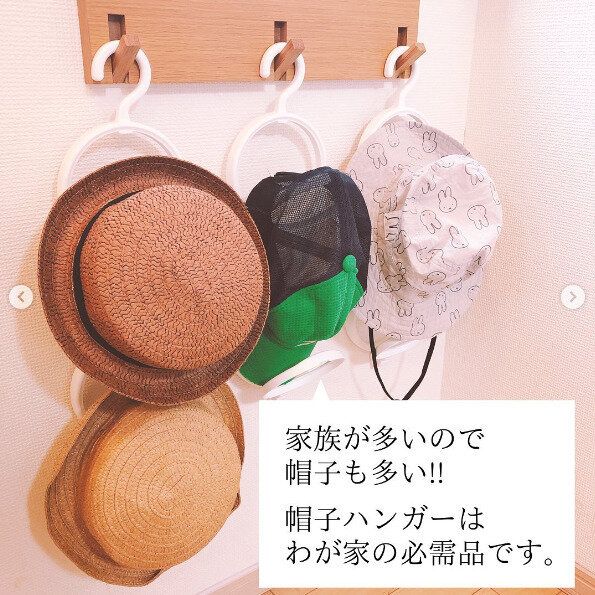 神様と呼ばせて!【ダイソー】「好きな場所に引っかけ」「買い直した有能商品」「とっても便利」万能すぎ収納アイテム2選