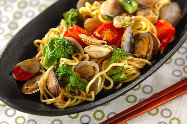 「焼きそば」のおすすめアレンジ／リメイクレシピ40選！人気の麺料理をいろいろな味つけ・調理法で一新