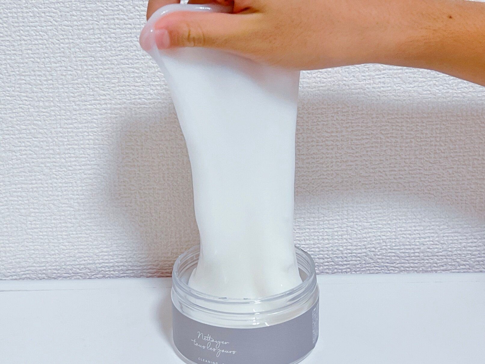 ごっそりときれいになる！【3COINS】の粘着クリーナーは優秀でくりかえし使える