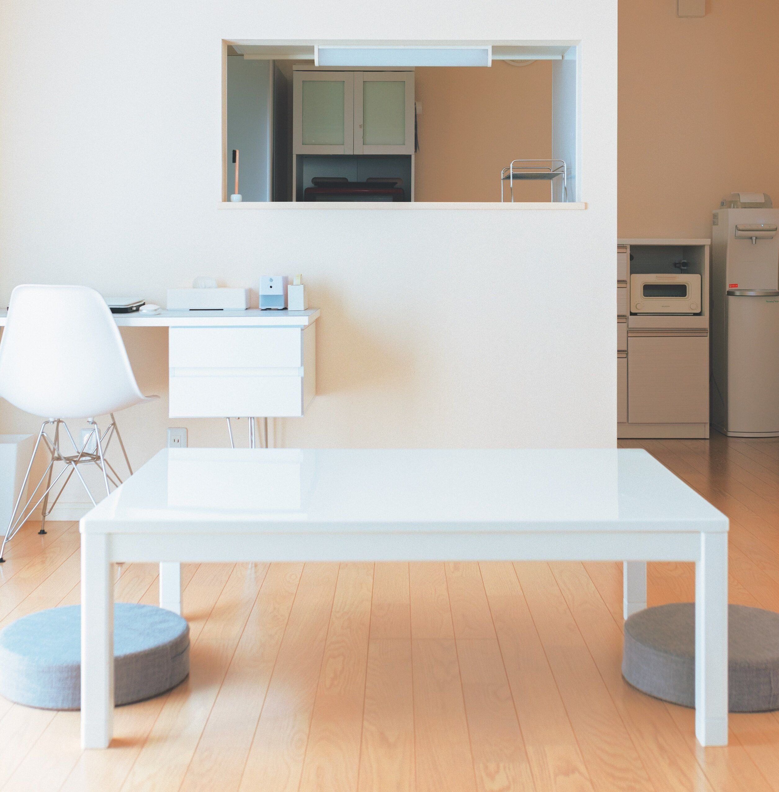 汚部屋出身で毎月赤字…それでも「物を捨てた」ことで夫の年収アップと年200万円貯蓄に成功！人生逆転年表を公開