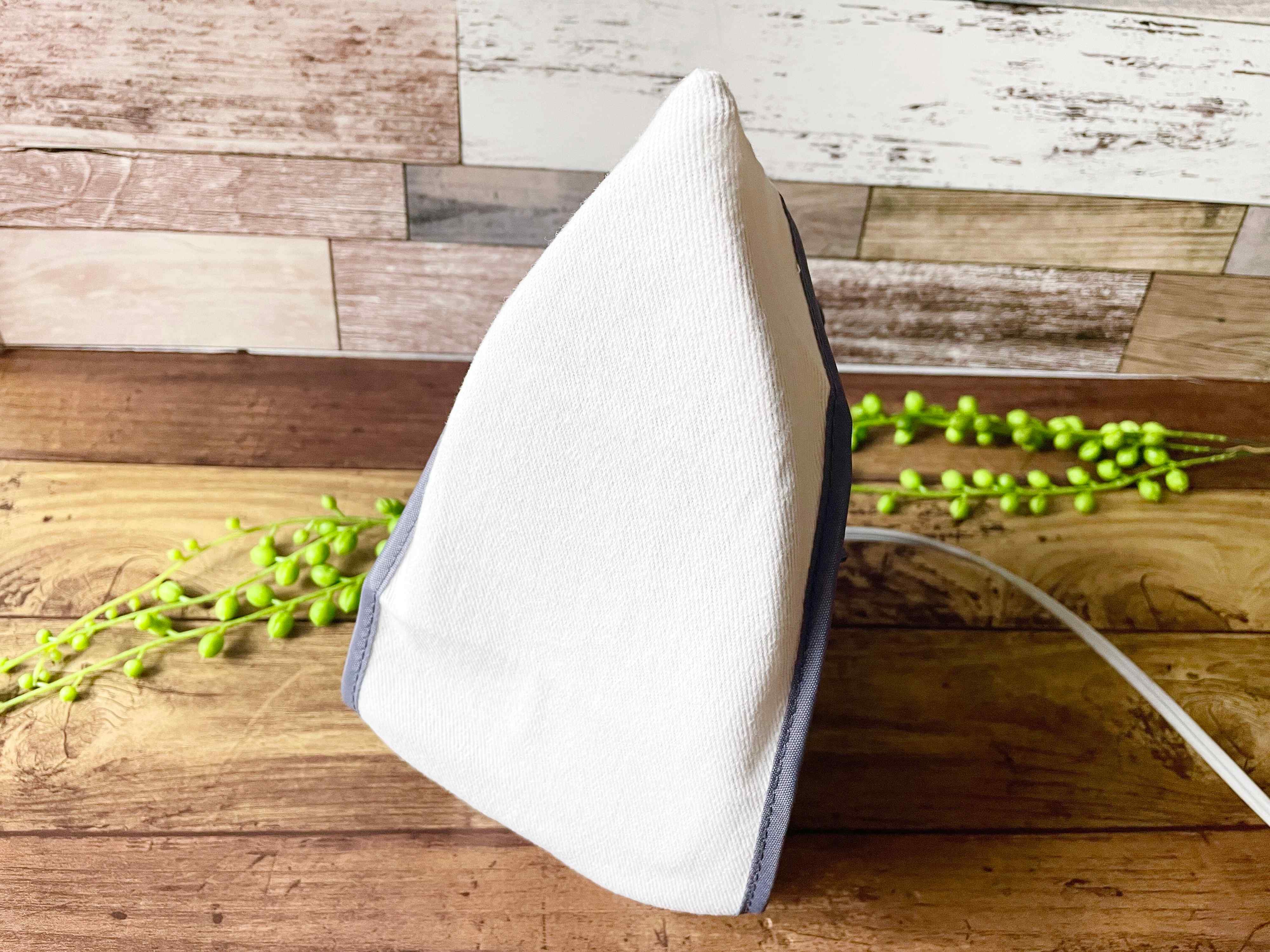 【ワッツ】もう「あて布」はいらない！アイロンと一体化できる優れものが110円で手に入るなんて…！