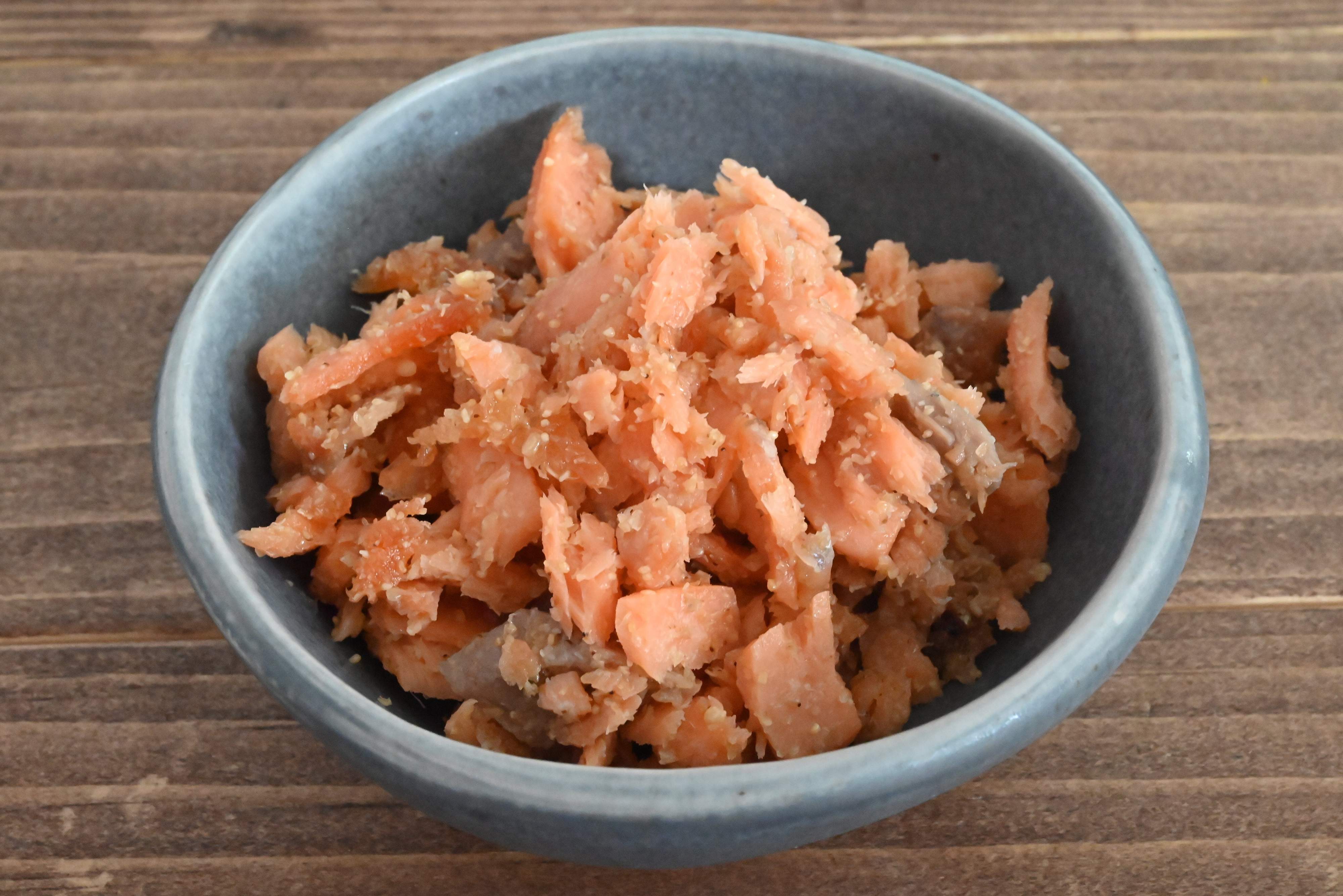 マンネリ打破！いそがしい朝でもつくりやすい♪お弁当のための塩鮭を使う簡単アレンジレシピ3選