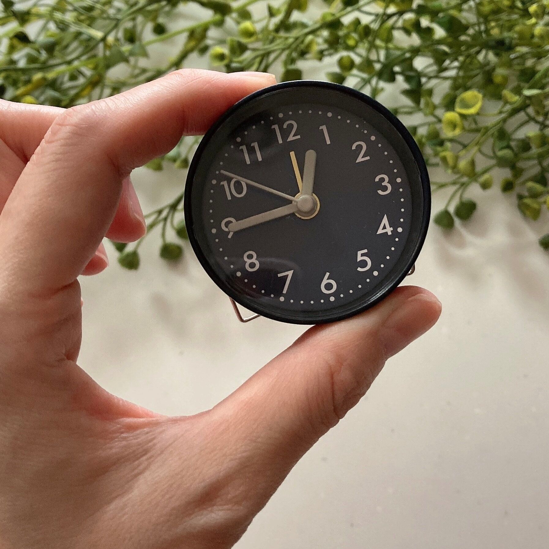 えっ⁉︎本当に330円でいいの？SNSでも話題の新商品「Mini Clockラウンド」