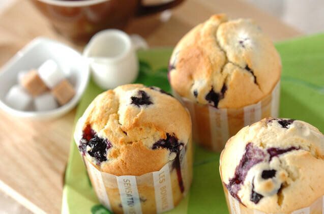 「ブルーベリー」を使ったおすすめレシピ28選！スイーツはもちろんメイン料理でも活躍する魅惑の果実