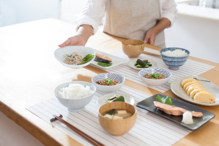 献立、買い出し、洗い物…毎日の料理にもさまざまな時短テクがあるって知っていました？