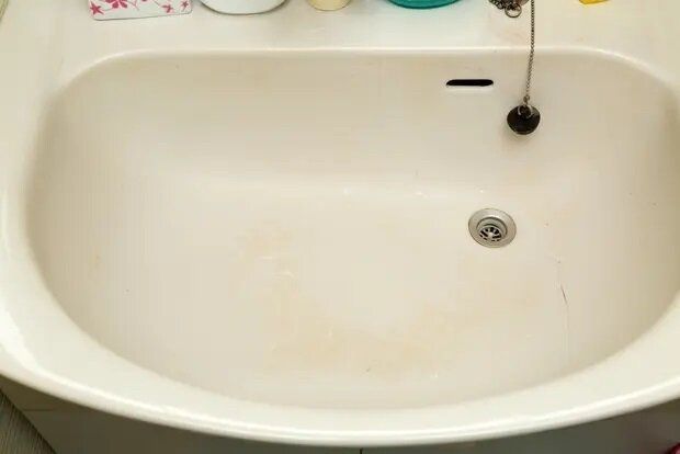 【掃除スペシャリスト伝授】洗面台につく茶色の汚れの原因は？クエン酸と重曹で簡単に掃除できちゃいます