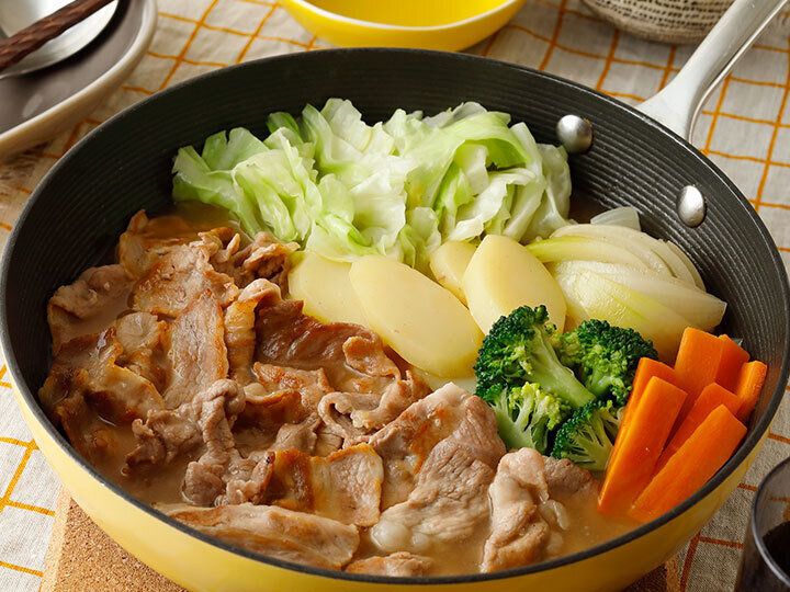 焼肉？それともお鍋？フライパンごと食卓へ！平日ラクラク新感覚の「焼肉鍋」って？？