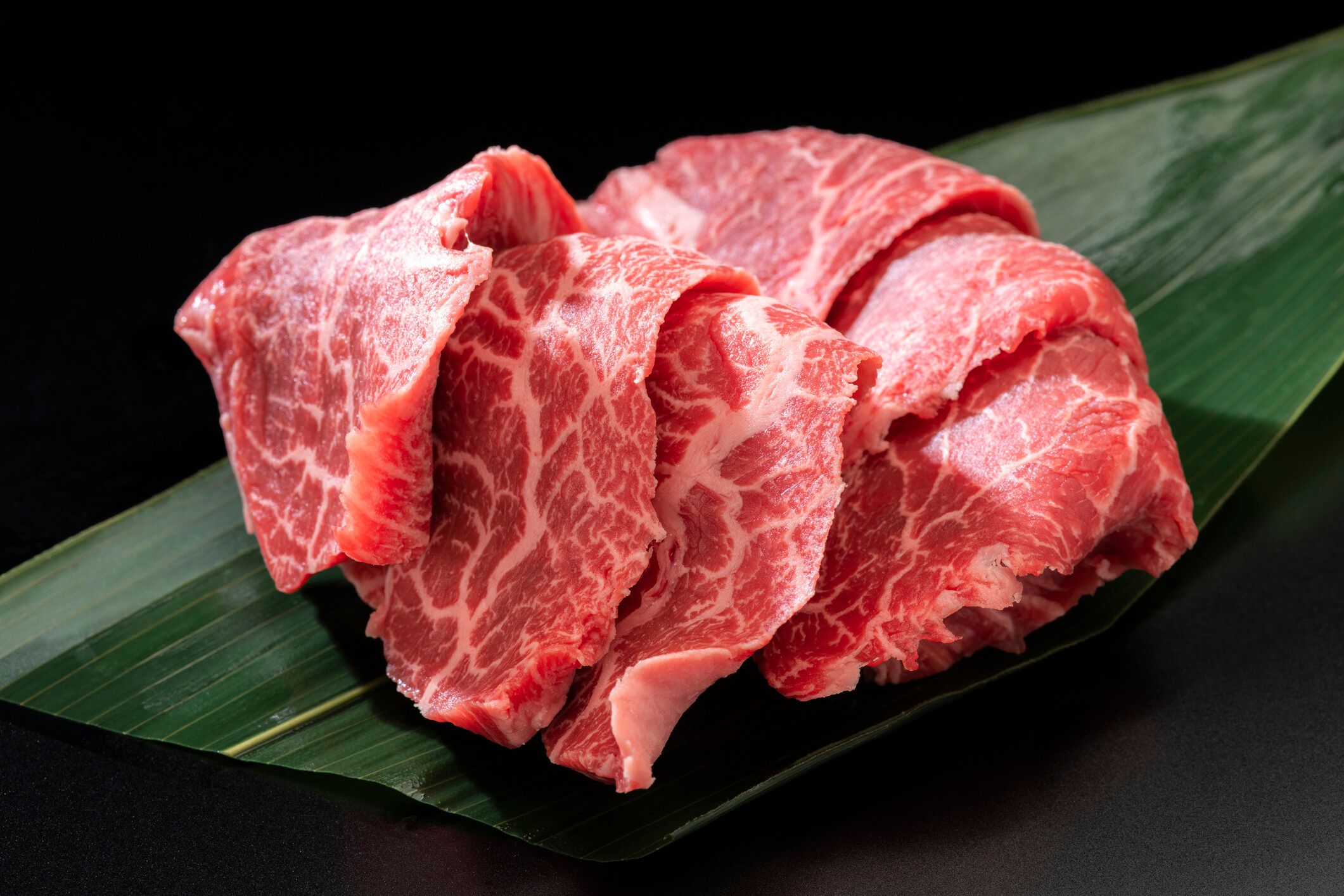 「牛肉」の冷凍方法は？上手な保存のコツやおいしい活用レシピを紹介