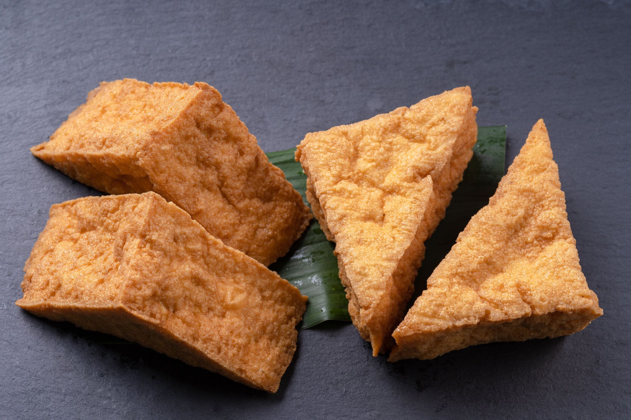 「厚揚げ」は冷凍できる？保存や解凍の方法・アレンジレシピについても紹介