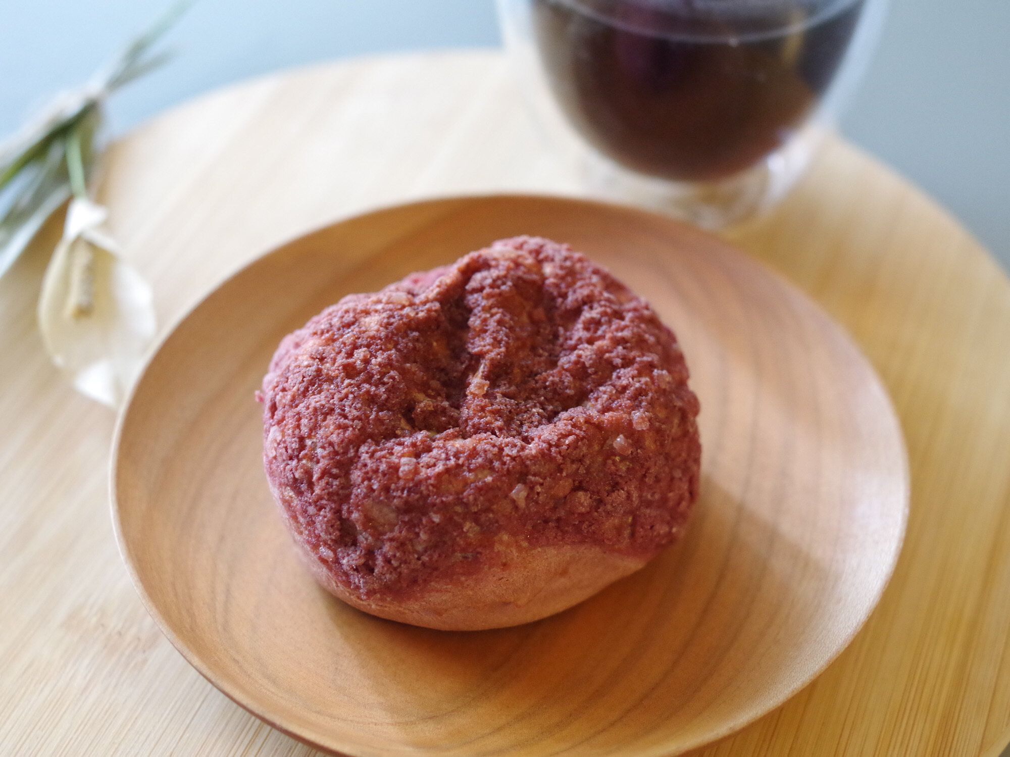 【セブン】ザクもち食感がヤミツキ！秋の味覚が味わえる“焼きいも”シュークリームを実食！