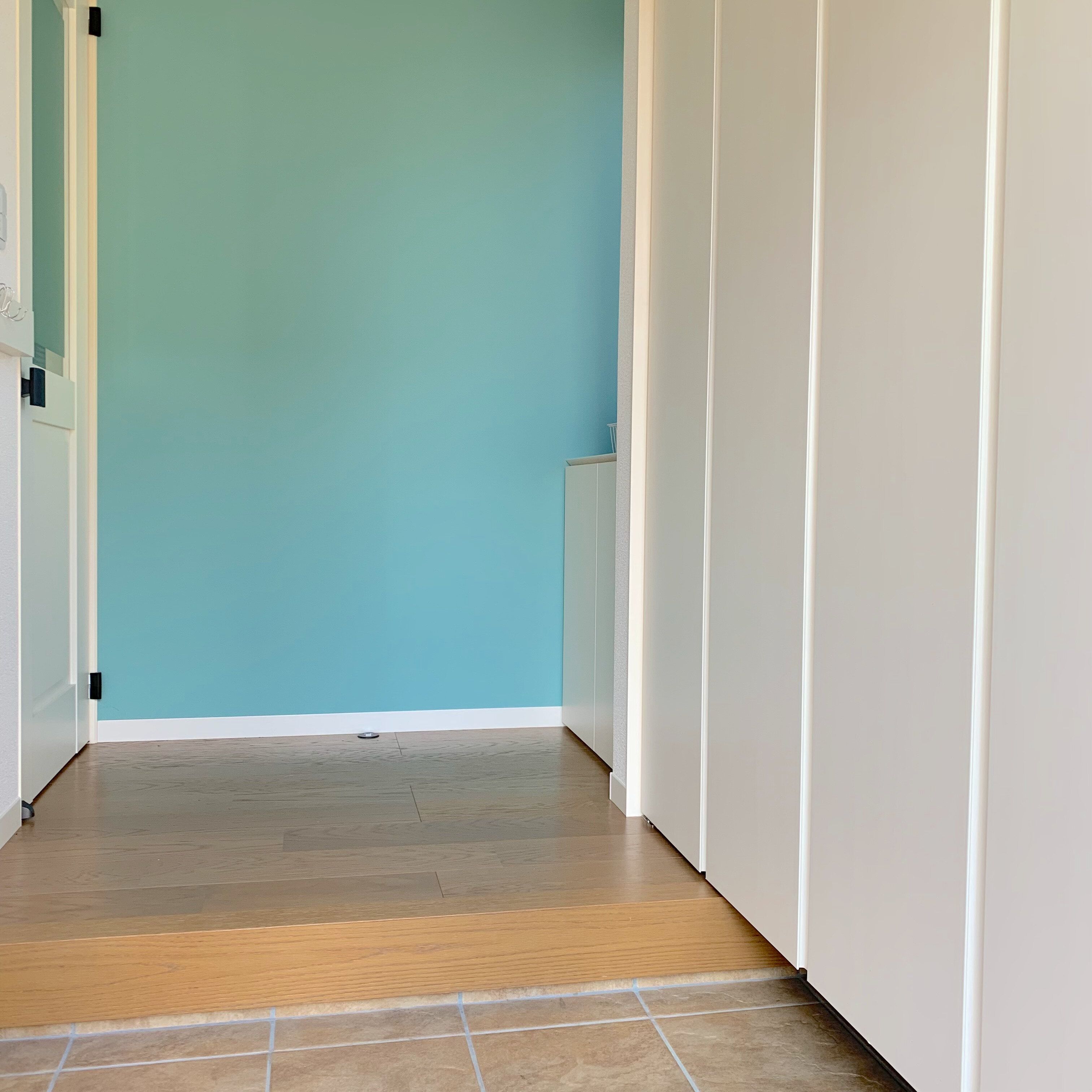 【玄関が狭い人限定】狭すぎる玄関をすっきり片づける3つのポイント