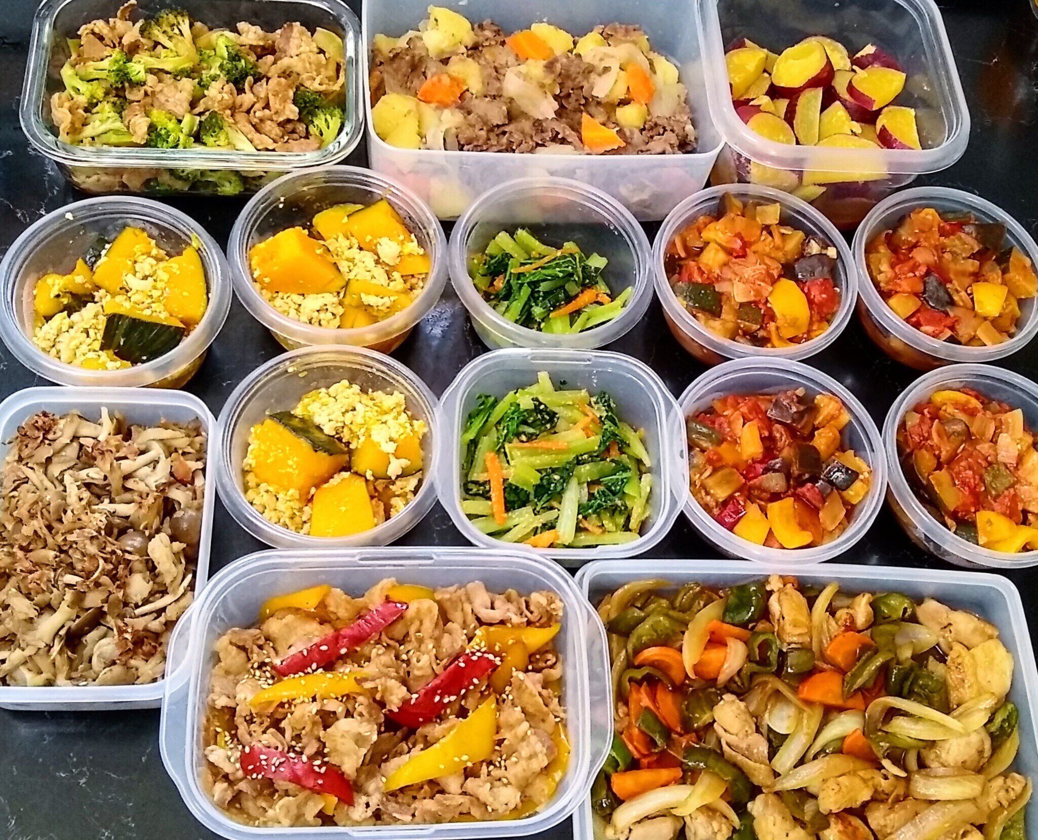 キッチンに塩がない！？私の「出張料理あるある」