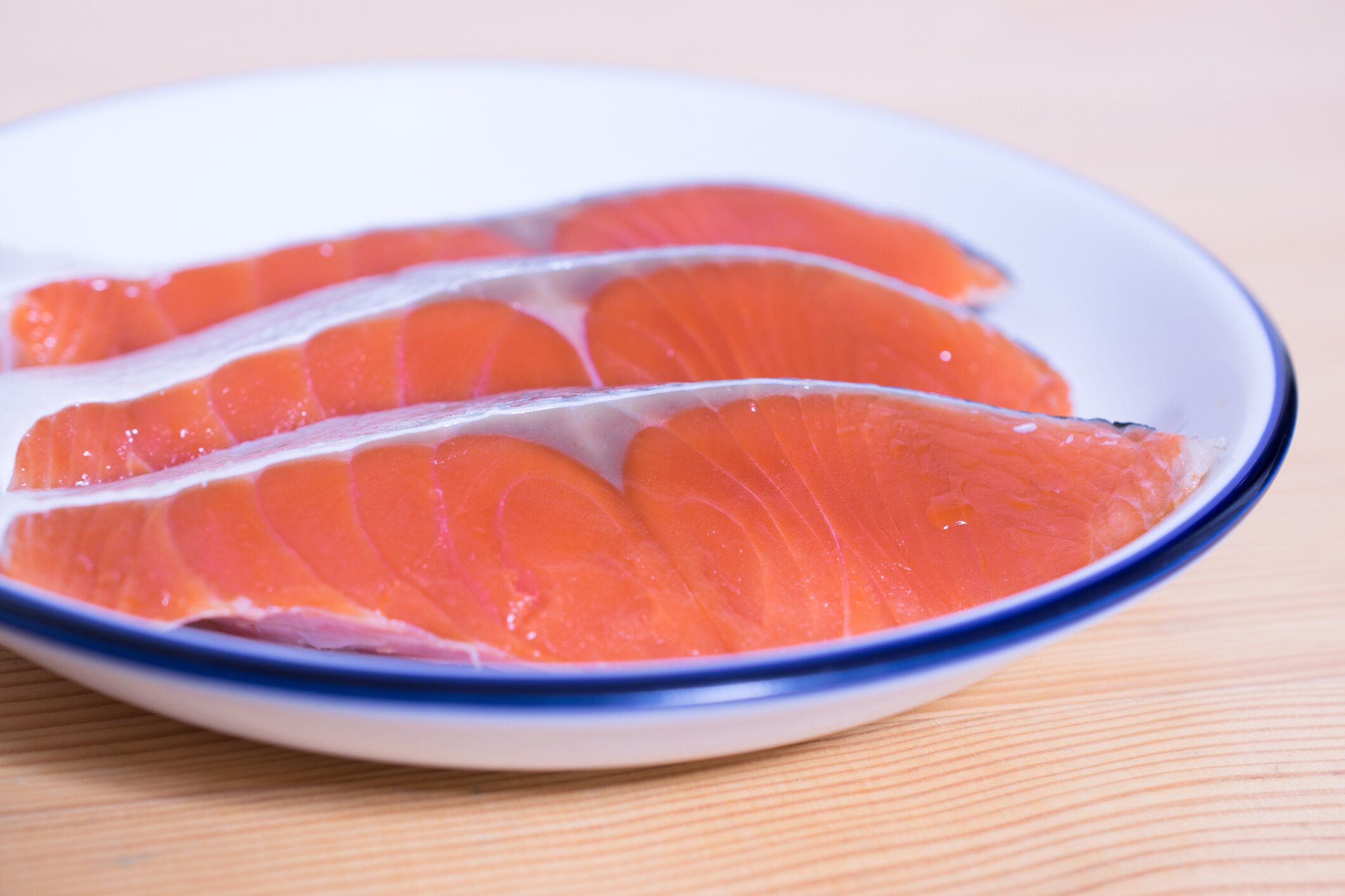 「鮭（しゃけ）」の冷凍方法は？上手な保存のコツやおいしい活用レシピを紹介