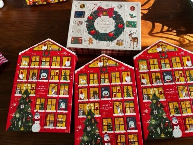 【ダイソー】110円で買えるとはびっくり！手作りアドベントカレンダーがすごい