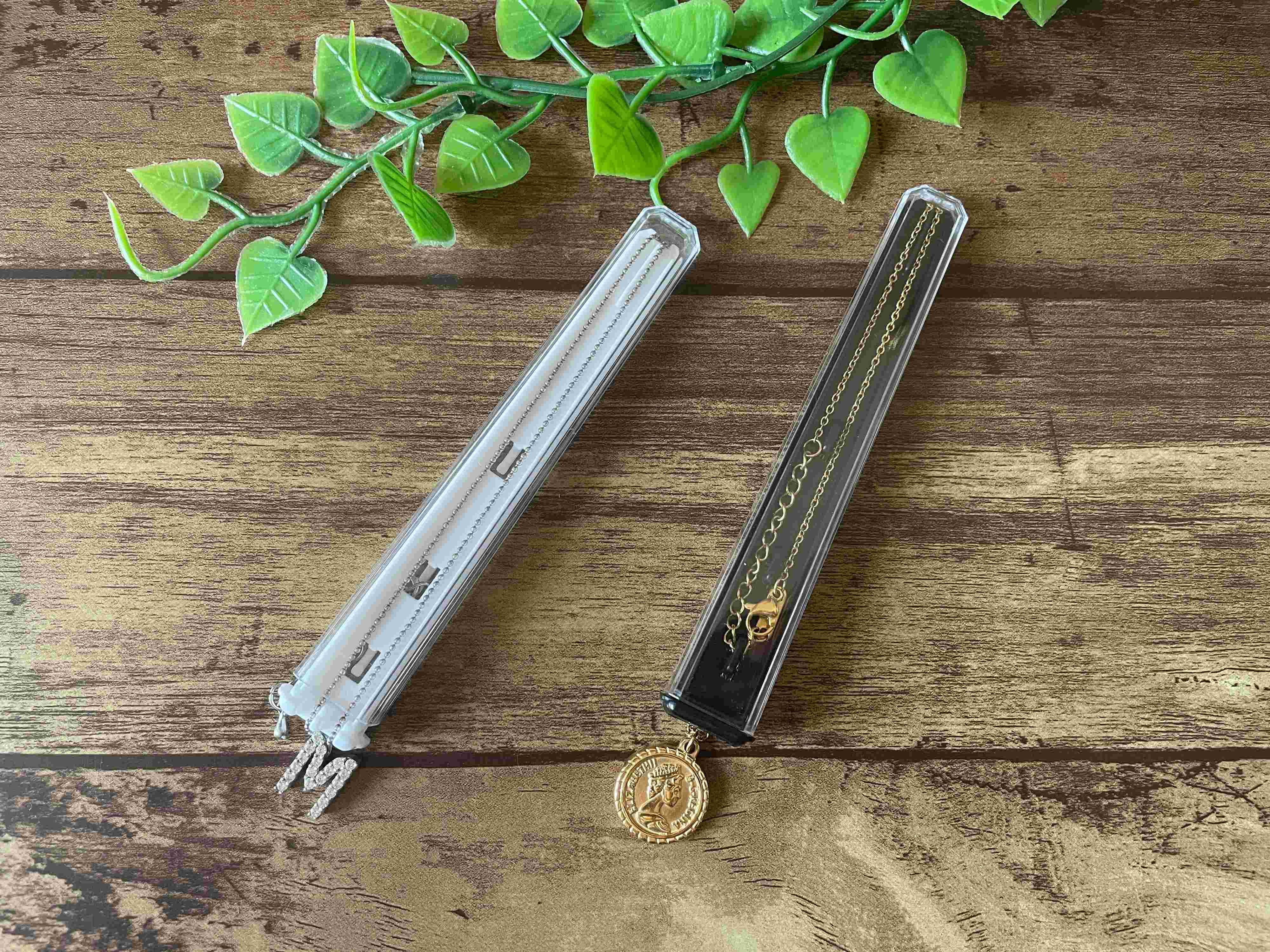 【ワッツ】ネックレスが絡みにくい！こんなの待ってた便利ケース！