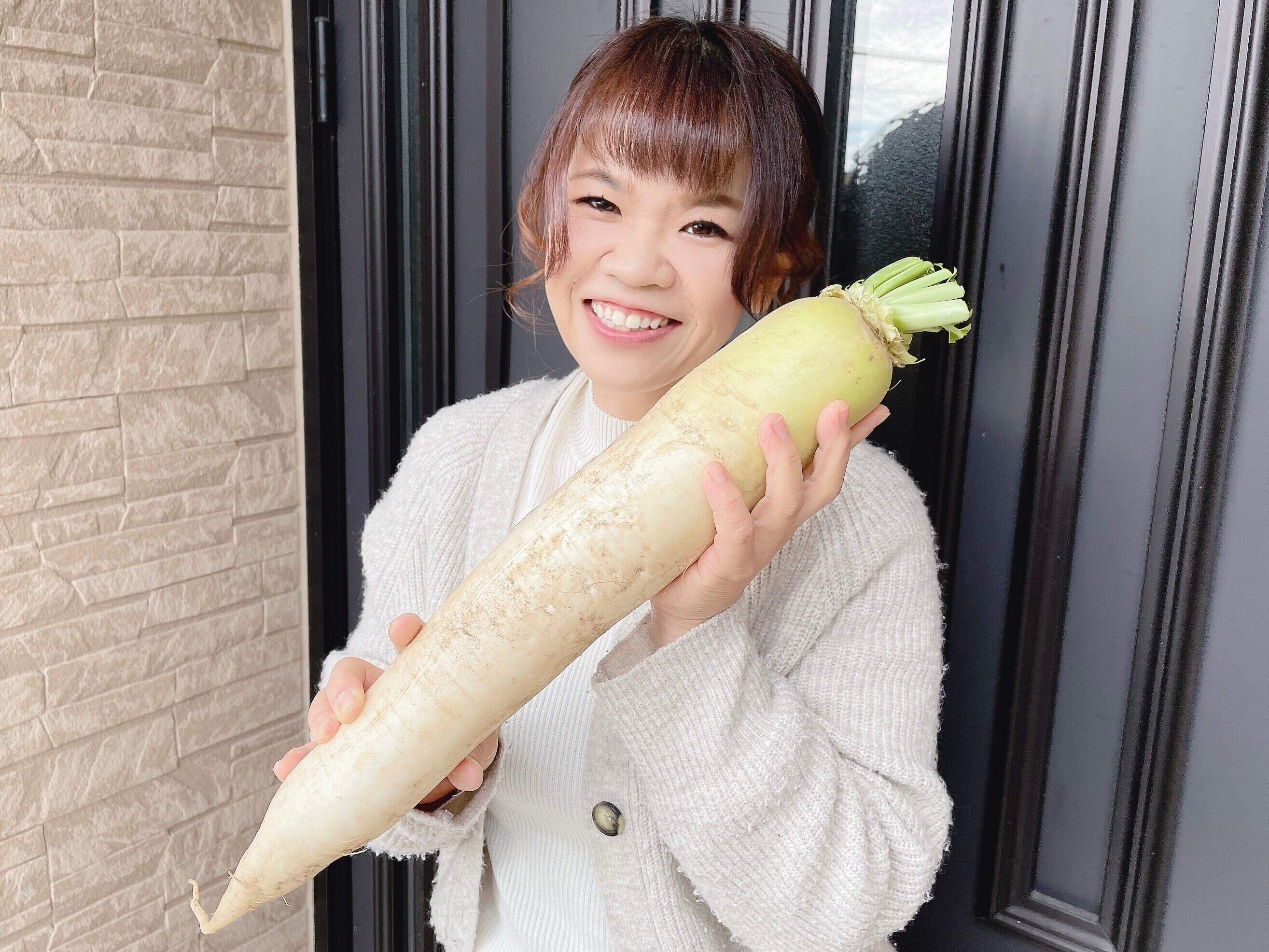 【旬食材】大根を余すところなく使った「節約」レシピ3選