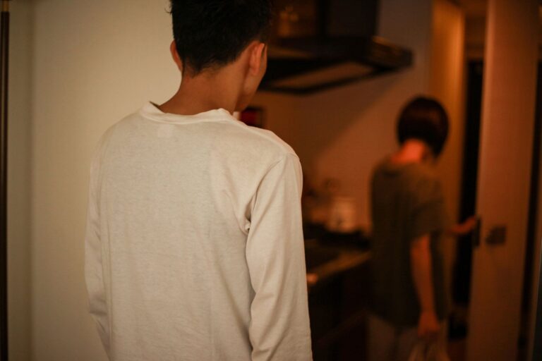 「夫からの容姿イジり、マジで腹立つ」やめてもらうための4つのリアクション