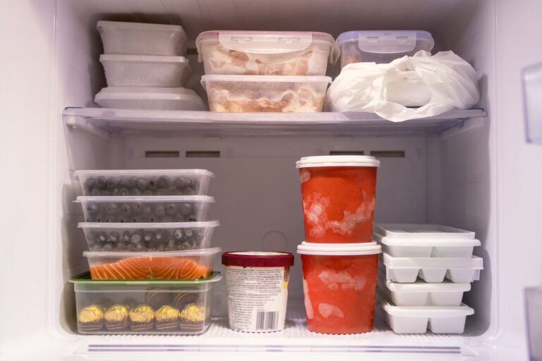 【食費月2万円台】いそがしい主婦が実践するポイ活なしの「食費節約テク」4選