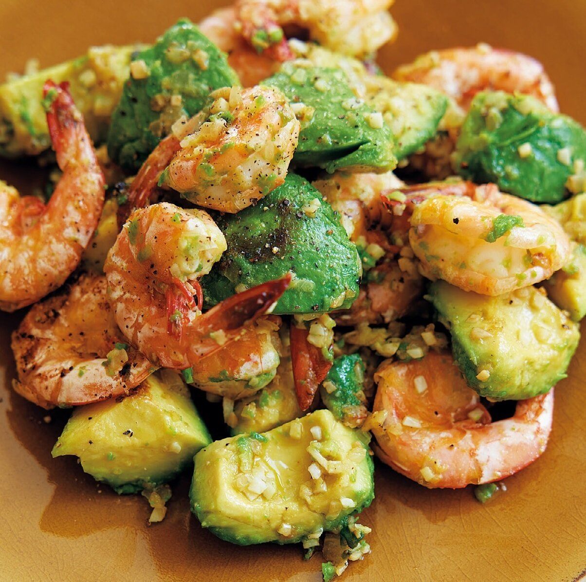 今まで知らなくて損してた。アボカドにこんな使い方が！もう常備食材にしようかと思うレシピ４選。