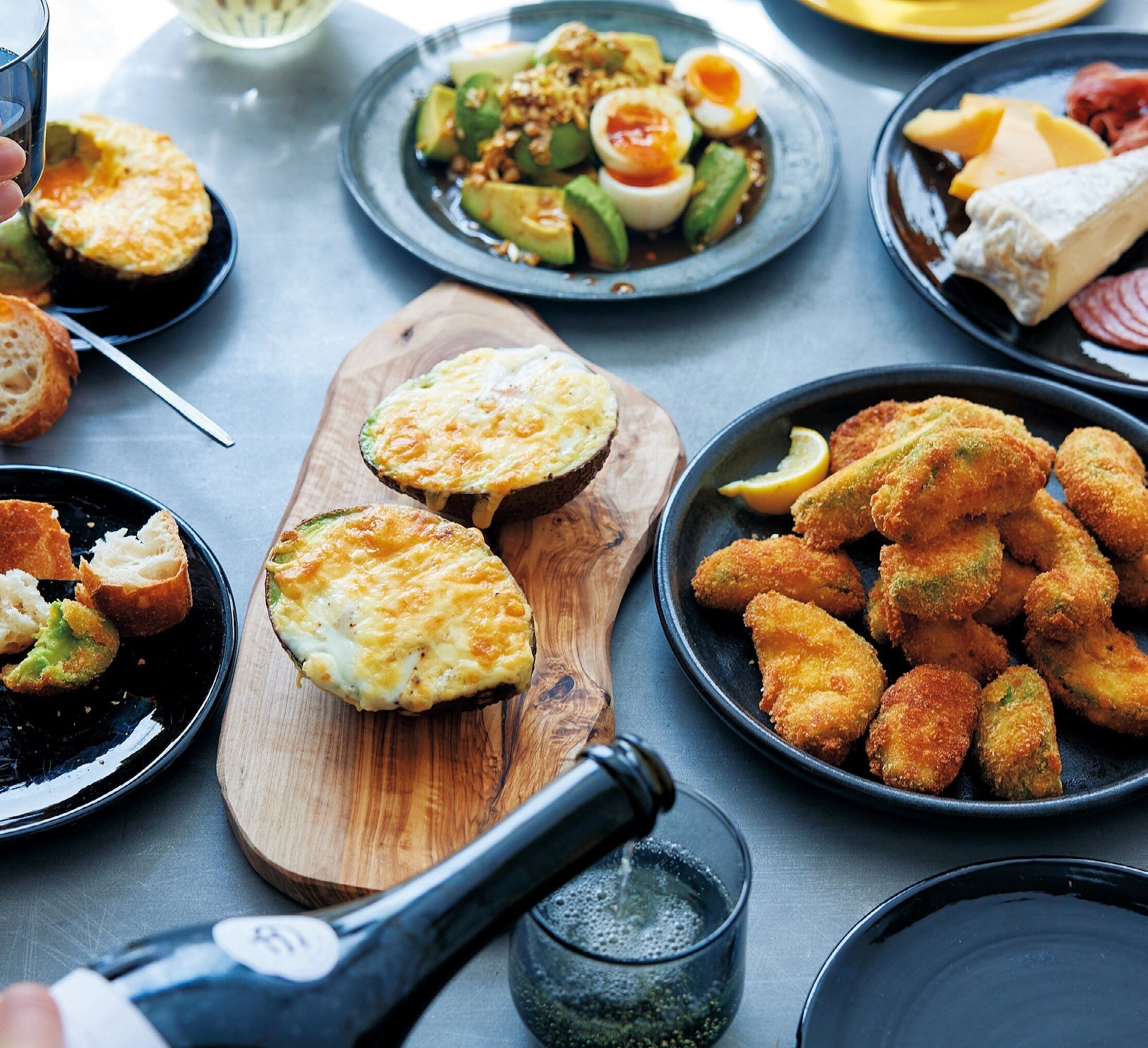 年末年始にはアボカド買って！！アボカドさえあれば、ごちそうはすぐできる。簡単レシピをご紹介