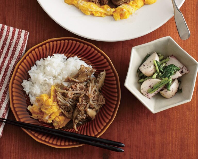 もやし、えのき、ひき肉……安い食材ばかりで、このごちそう感！！しかも手間なしの神レシピ