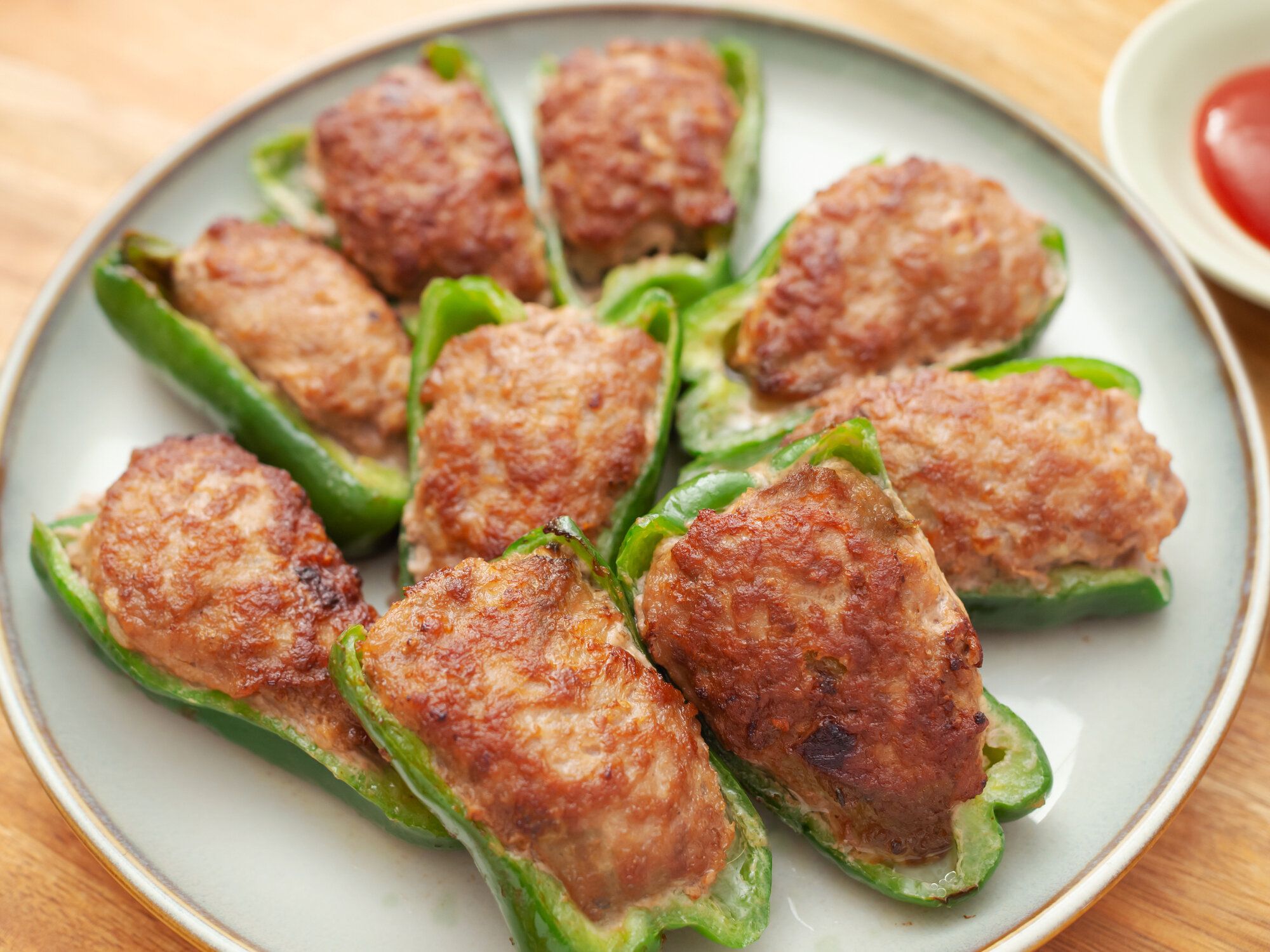 「ピーマンの肉詰め」は冷凍保存が便利！上手においしく保存するためのテクニック